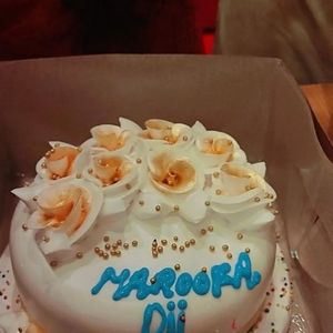 Meet your Posher, Maroufa